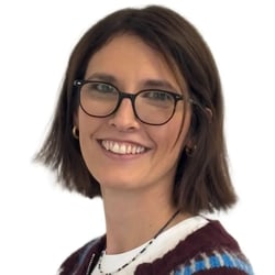 Claire Kitchener Headshot