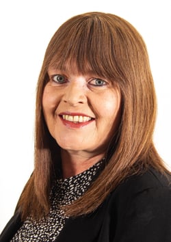Lorraine Woodrow Headshot