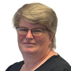Tracy Pidgley Headshot