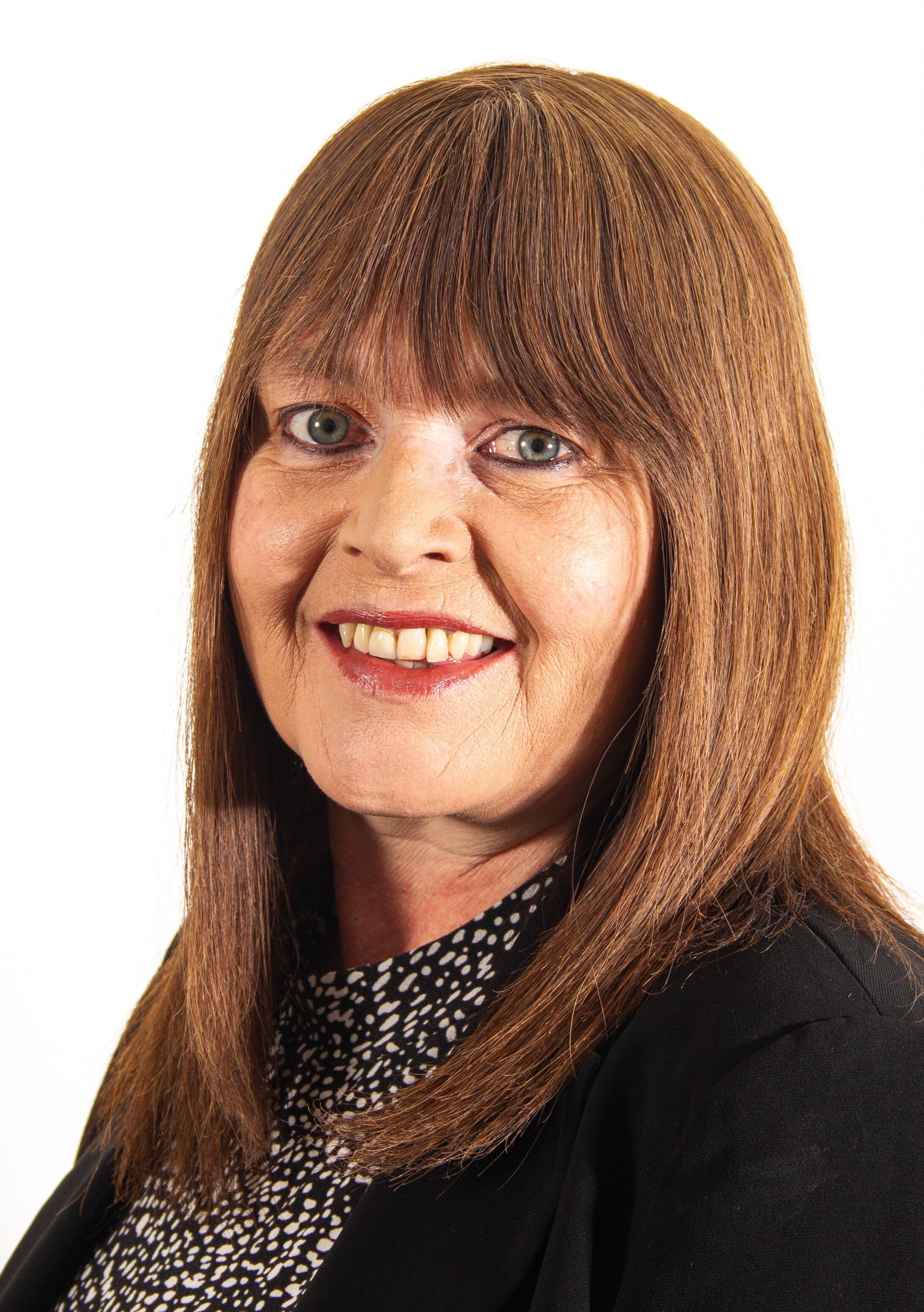 Lorraine Woodrow Headshot