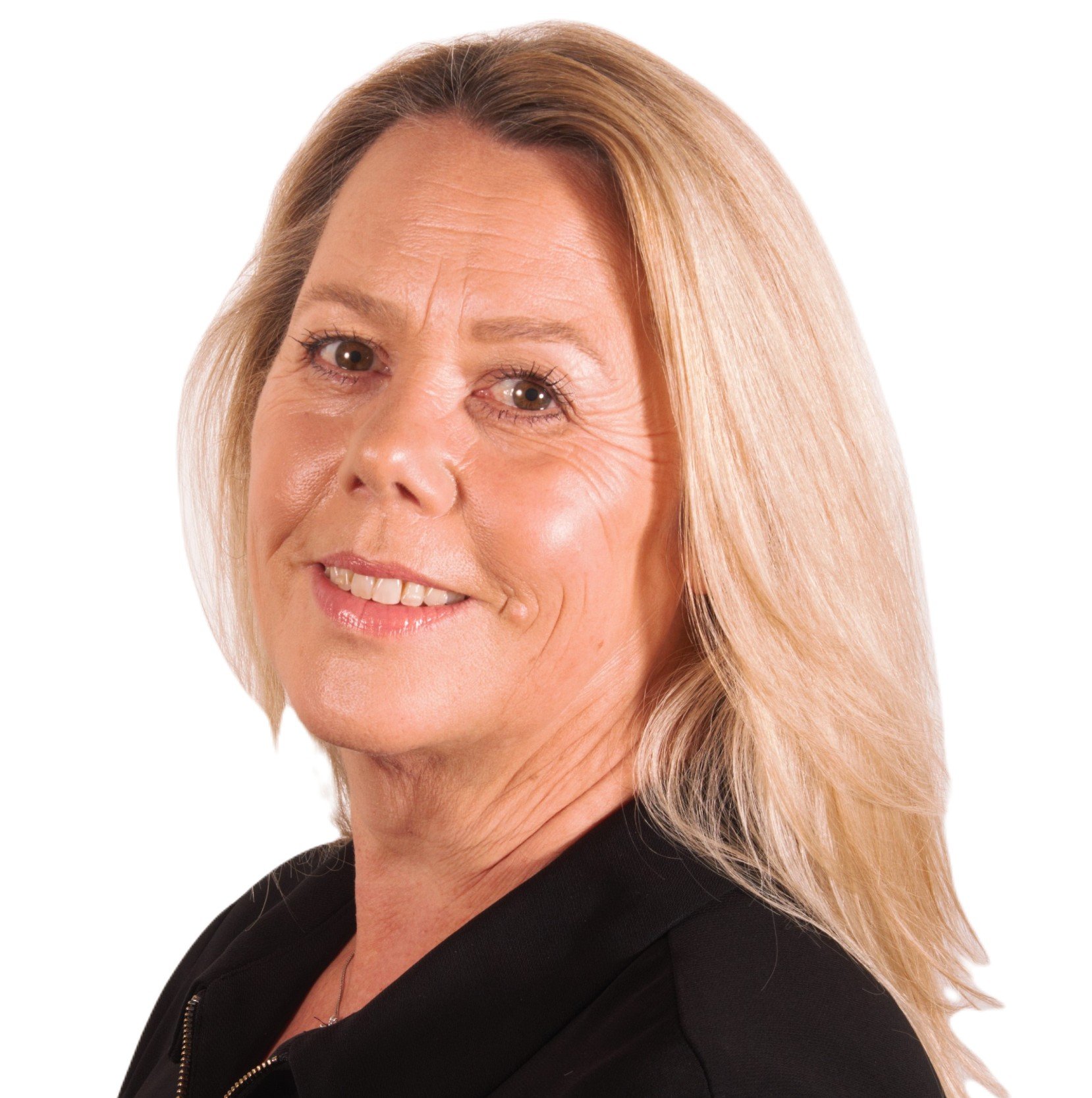 Tina Matthews Headshot